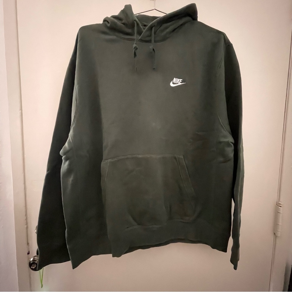 Nike Green Sweatshirt Hoodie Casual Athletic Wear